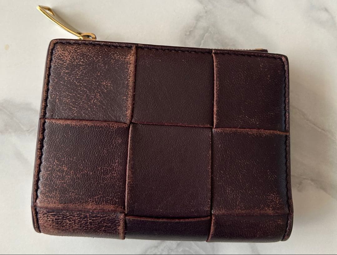 ボッテガヴェネタ　二つ折り財布　カセット