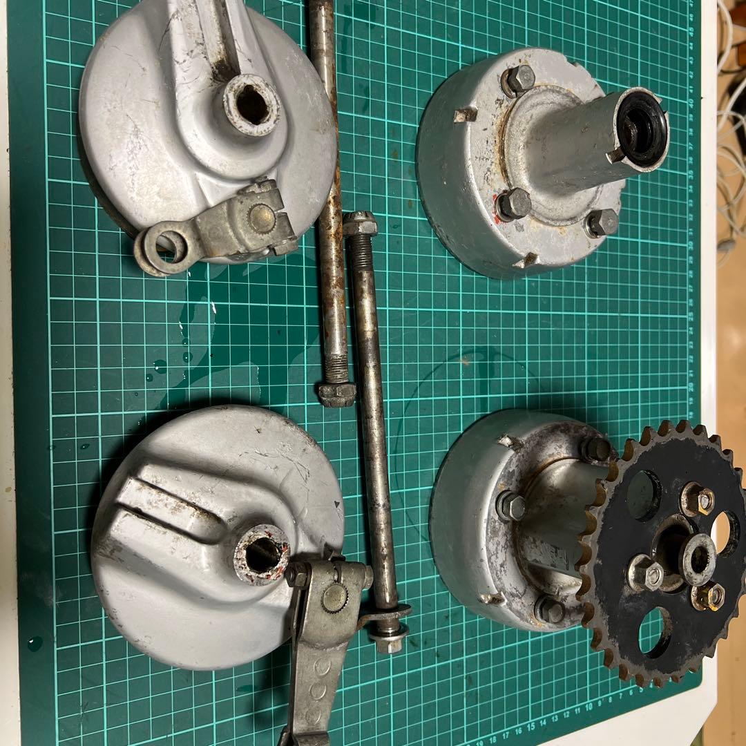 ホンダ　純正　モンキー前後　ハブ　ドラム　ブレーキ