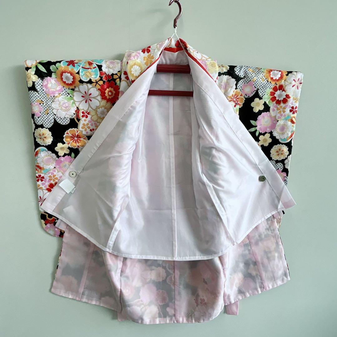 美品セット　七五三　３歳女の子　長着＆被布＆長襦袢＆小物　黒地×白地　桜　絞り柄