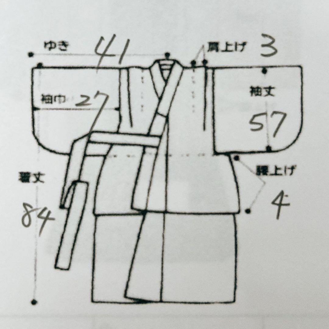美品セット　七五三　３歳女の子　長着＆被布＆長襦袢＆小物　黒地×白地　桜　絞り柄