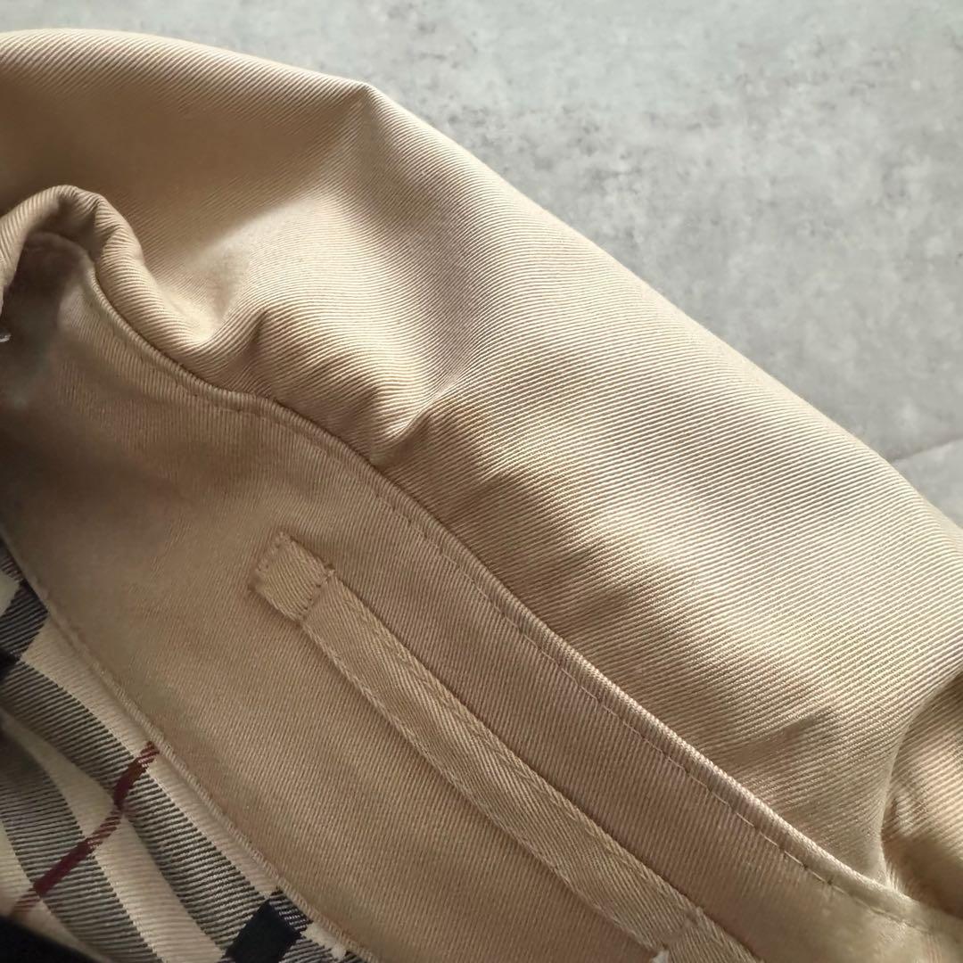 バーバリーロンドン　トレンチコート　ノバチェック　ダブル　ベージュ　11