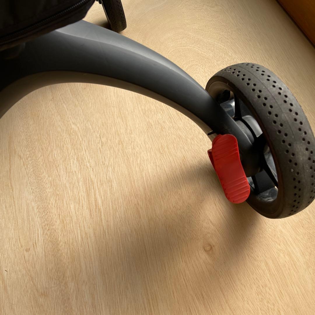 ストッケ エクスプローリーX 美品　レザーハンドル　現行モデル