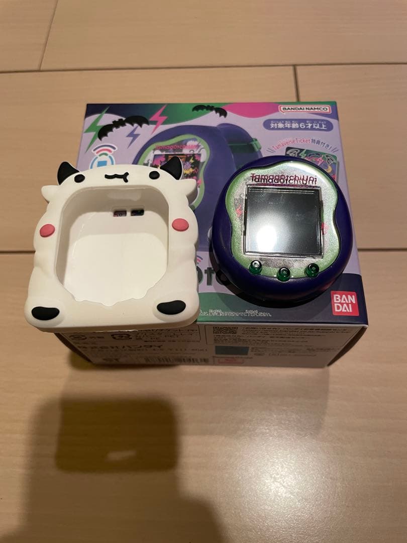 バンダイ　たまごっちUNI モンスターカーニバル