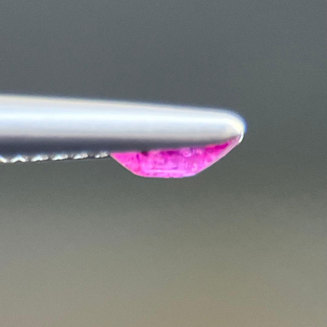 スリランカ産非加熱天然ピンクサファイアルース