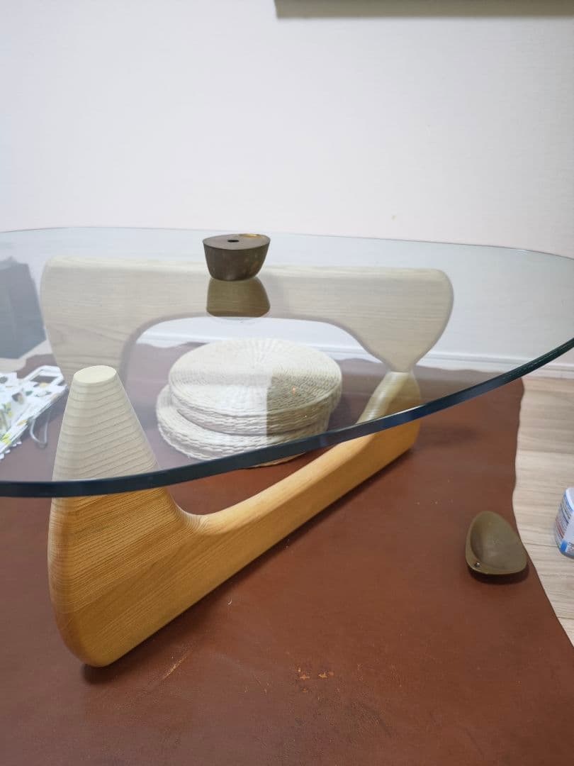 都内引渡可　イサム・ノグチ リプロ ガラスローテーブル モダンデザイン