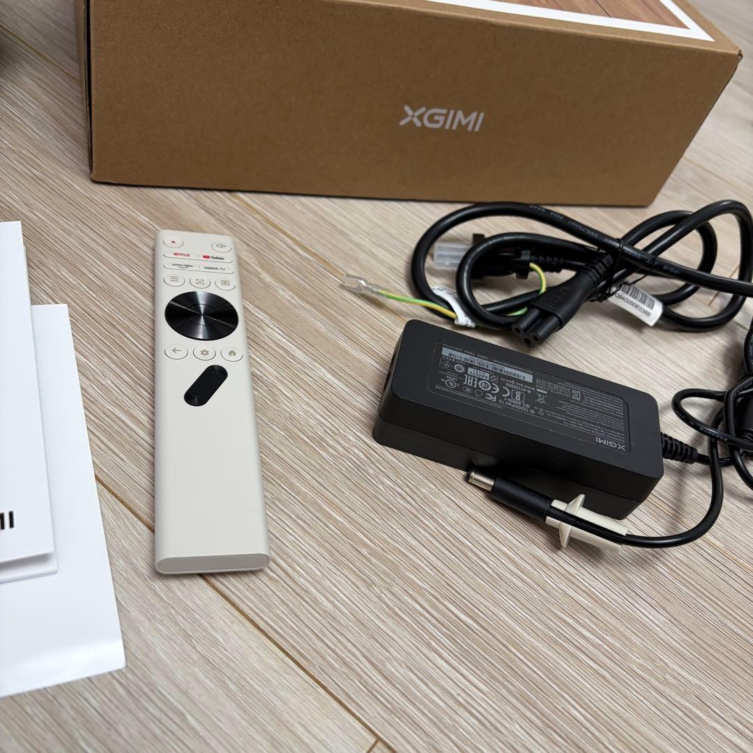 【美品】XGIMI Elfin Flip Pro プロジェクター本体