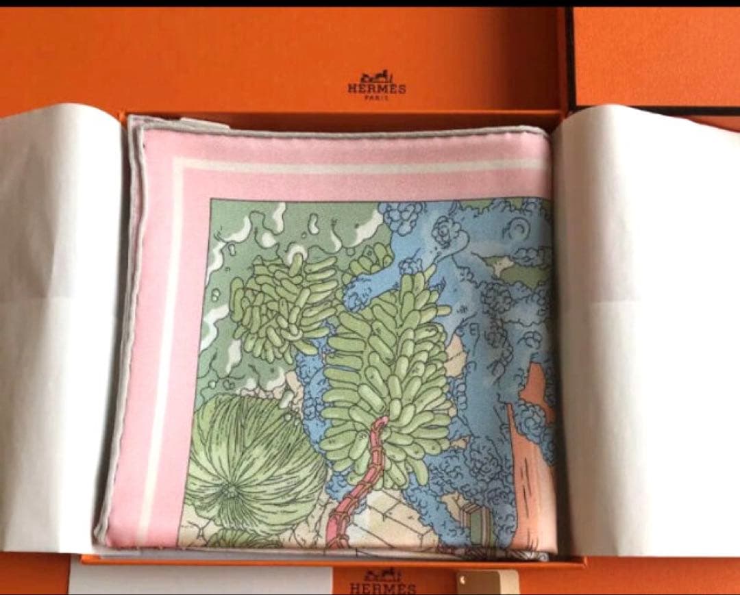 HERMES エルメススカーフ　カレ70 エクスリプリス•アトランティス