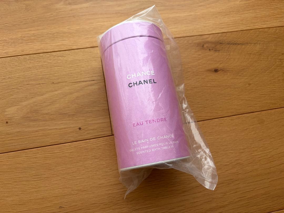 r 【未開封未使用】CHANEL チャンス バスタブレット　入浴剤
