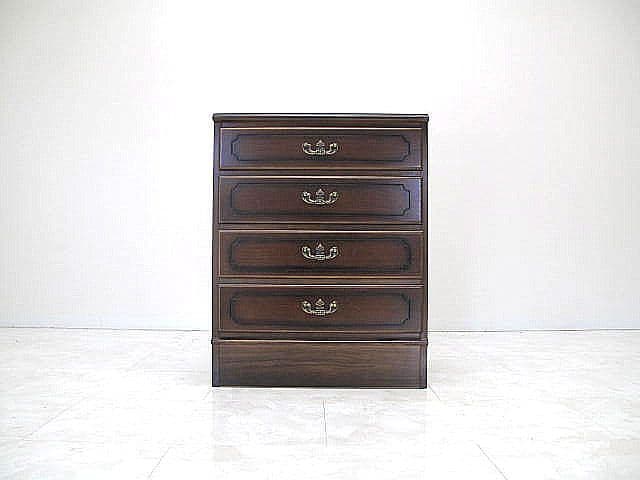 【展示品】カリモク コロニアル「QC1904NK」 4段チェスト 　約10.5万