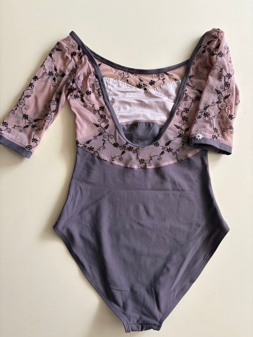 DellaloMilanoデラロミラノ　レオタード　Mサイズ