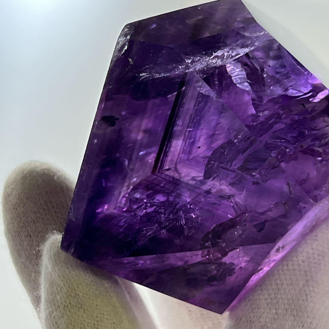 天然石 美品 高品質 スーパーファントムアメジストフリーフォーム ライト付