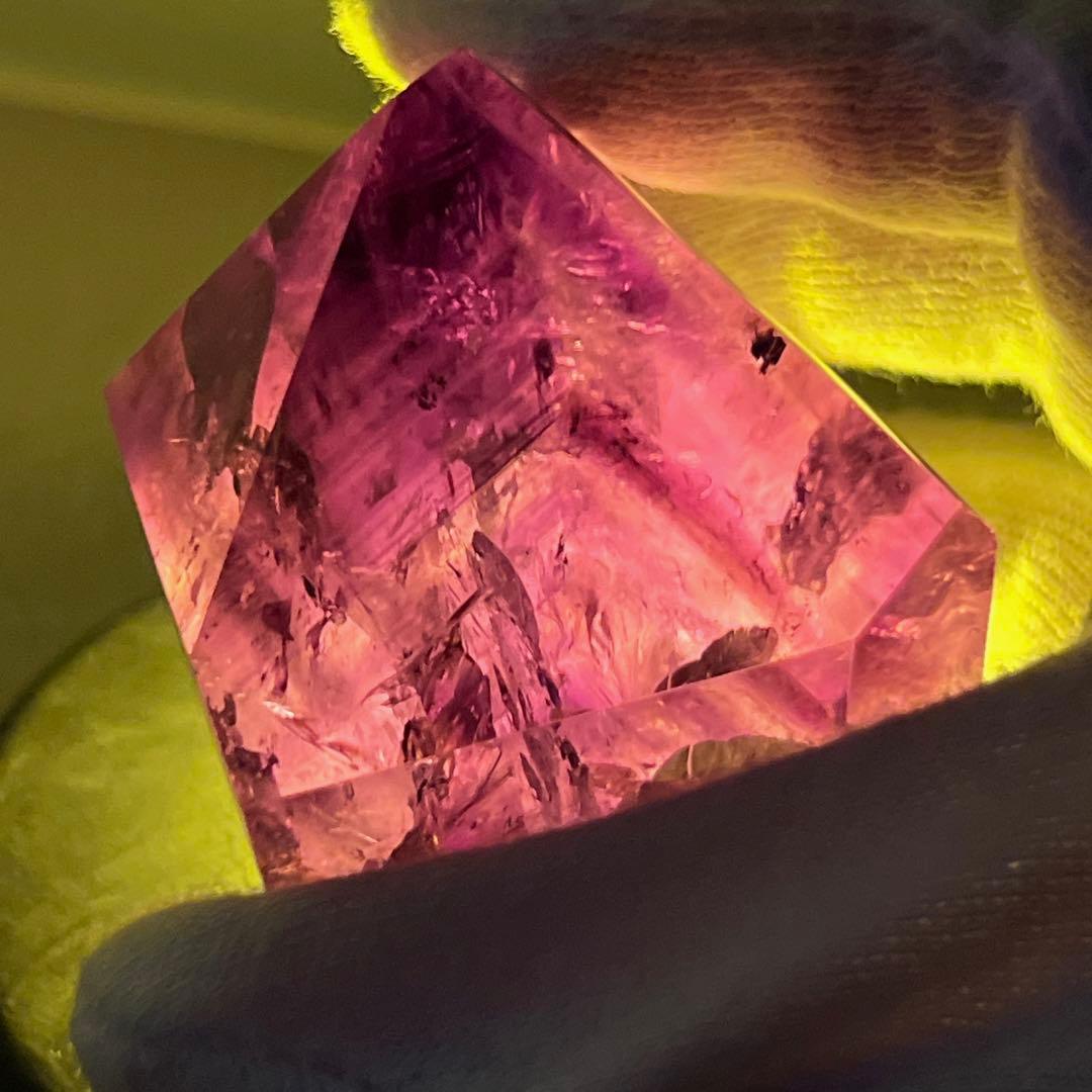 天然石 美品 高品質 スーパーファントムアメジストフリーフォーム ライト付