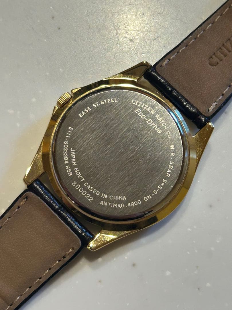 シチズン　シチズン　エコドライブ　本革　ゴールド　腕時計