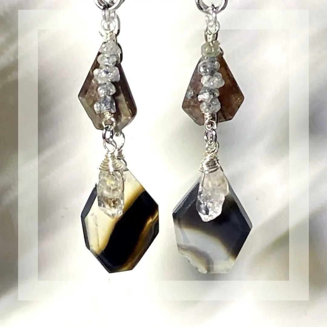 【NightGem】ブラックストライプアゲート☆天然石ピアス