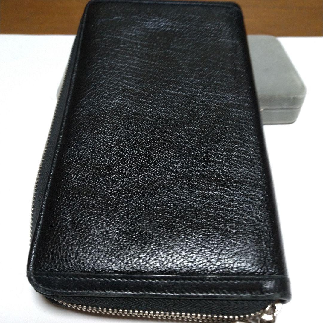 ブルガリ長財布大きめです