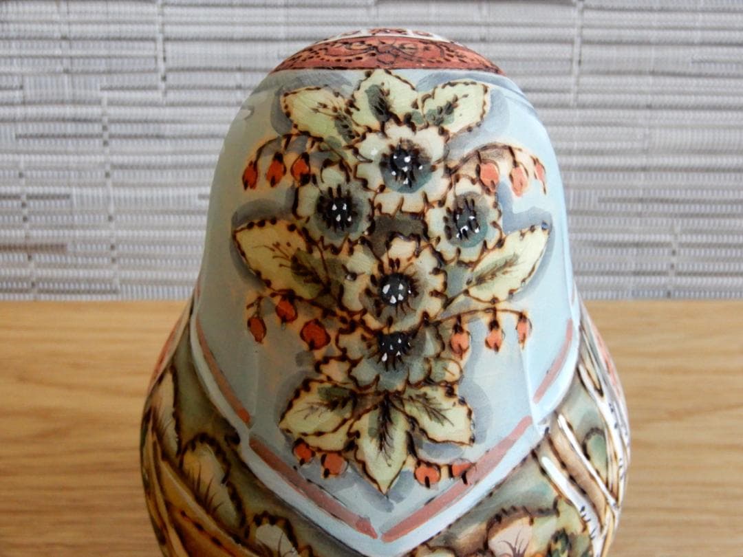 アンナ・カトコワ　おきあがりこぼし　きのこ摘み　マトリョーシカ　作家もの