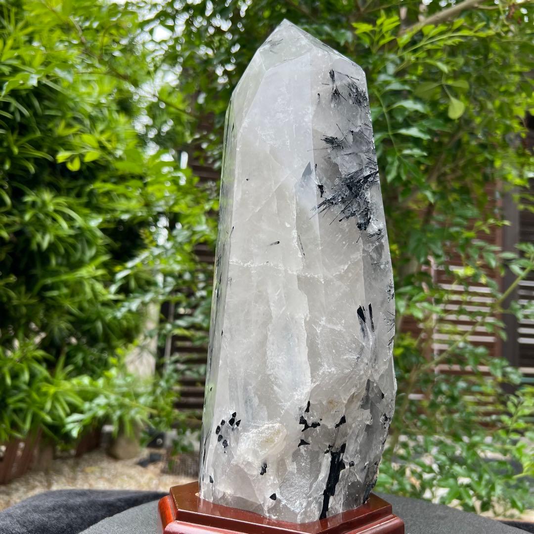 ✳️びっしり密集したブラックのルチル✨虹入り ルチルクォーツ トルマリン 六角柱