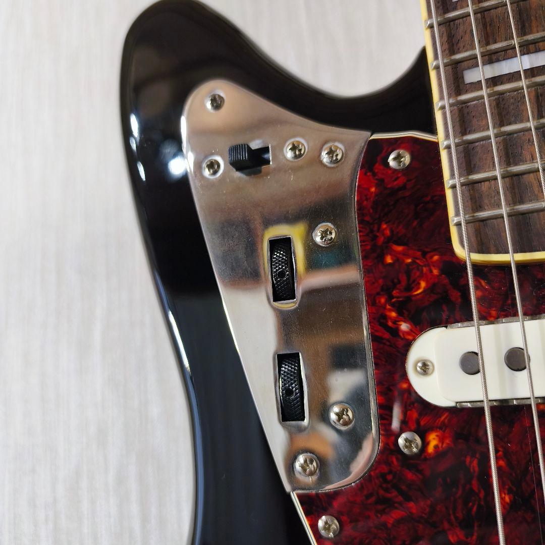 ギター Squier Classic Vibe '70s Jaguar Black