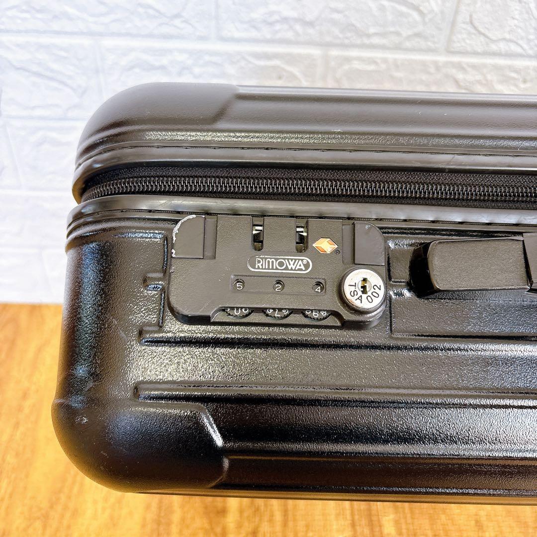 良品　リモワ サルサ 機内持ち込み キャビントローリー 32L 2輪 ブラック