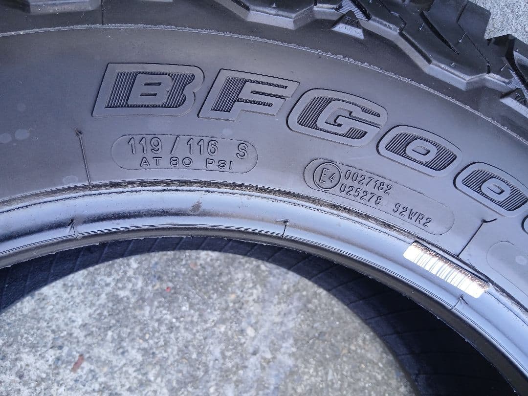 265/60R18BFグッドリッチ T/A KO2 1本 2022年