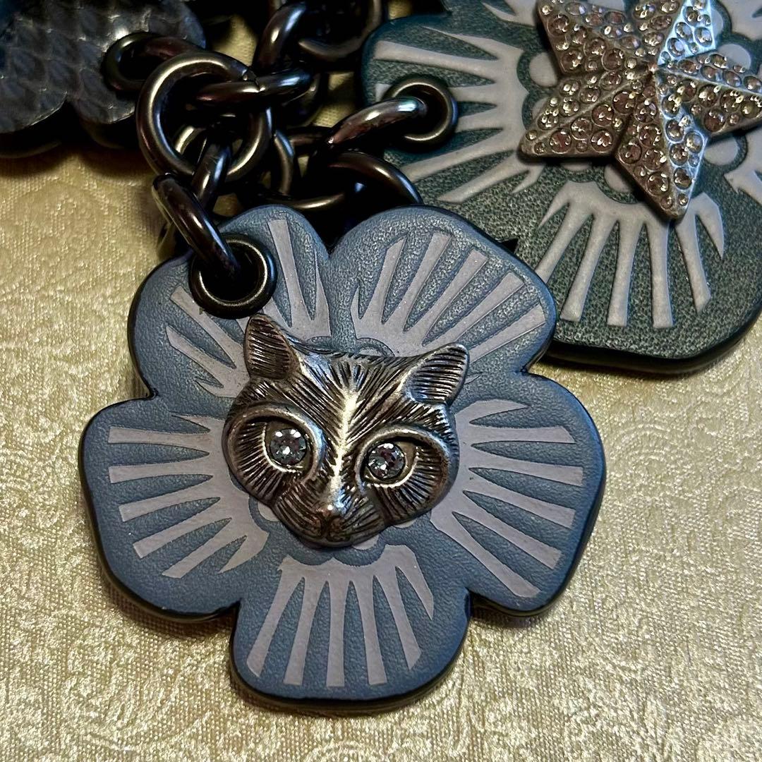 美品⭐︎Coach 1941ティーローズキーホルダー 猫 チャーム コーチ　希少