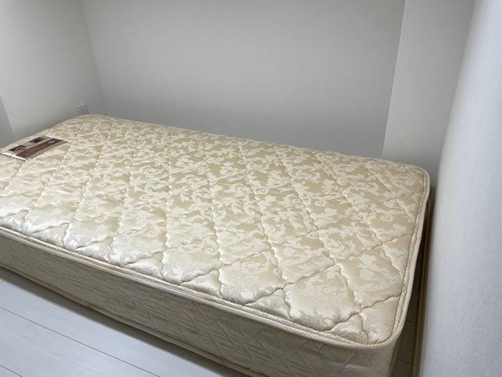 シングルマットレス【Sealy】