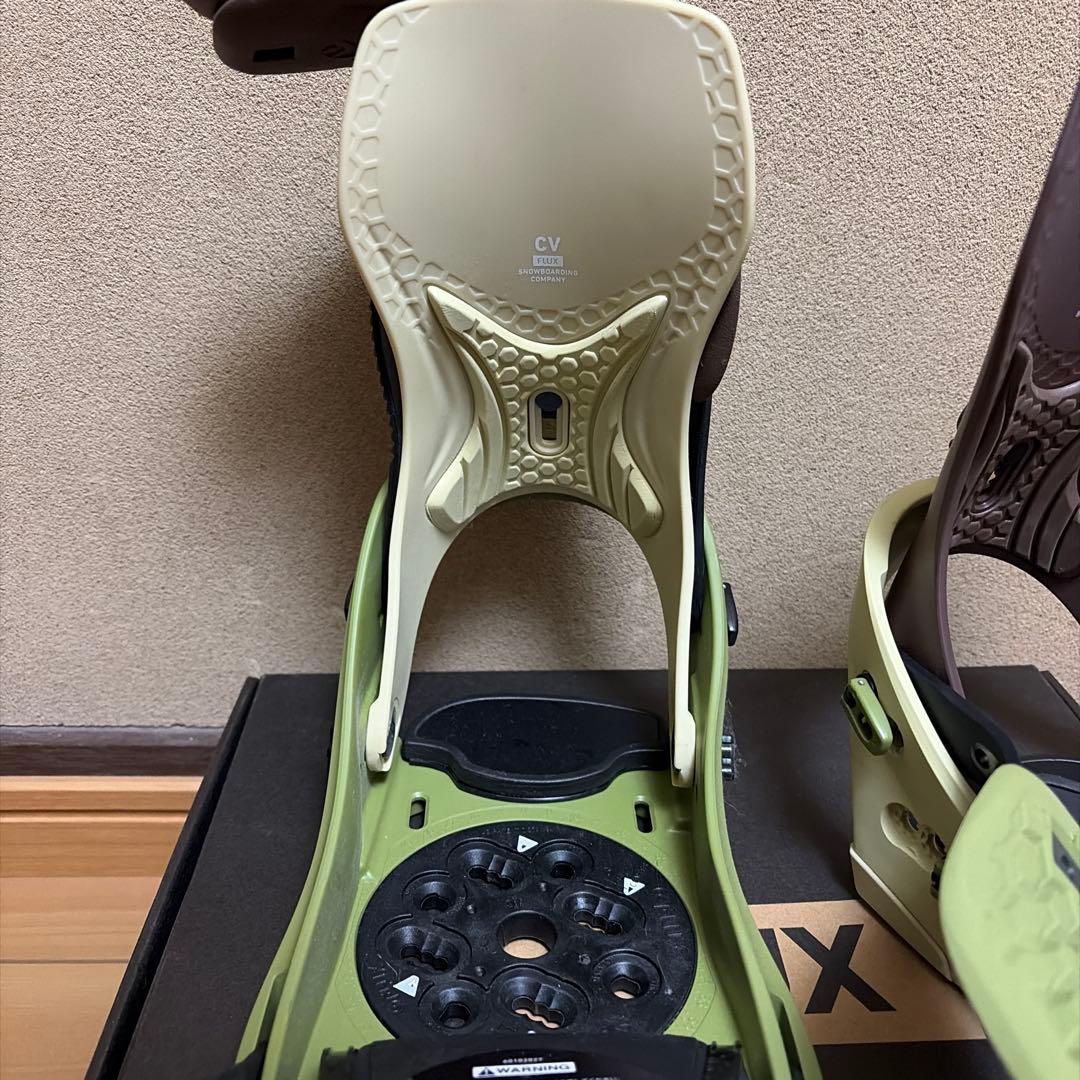 FLUX CV Mサイズ 23-24