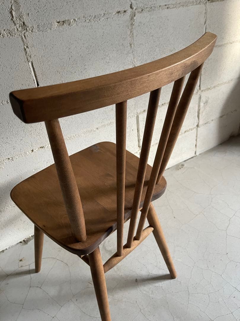 関家具　アネモネ　ダイニングチェア　バーチ無垢材　北欧テイスト　コンパクトサイズ