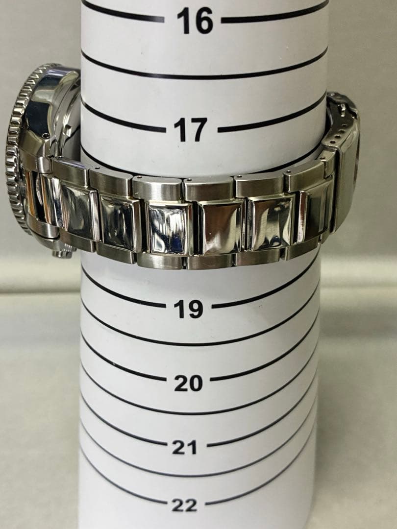 SEIKO PROSPEX ダイバー腕時計 V175-0AD0 クオーツ 稼働