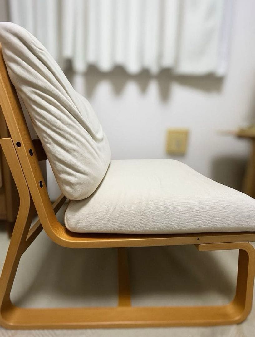 無印良品　リビングでもダイニングでもつかえるソファチェア