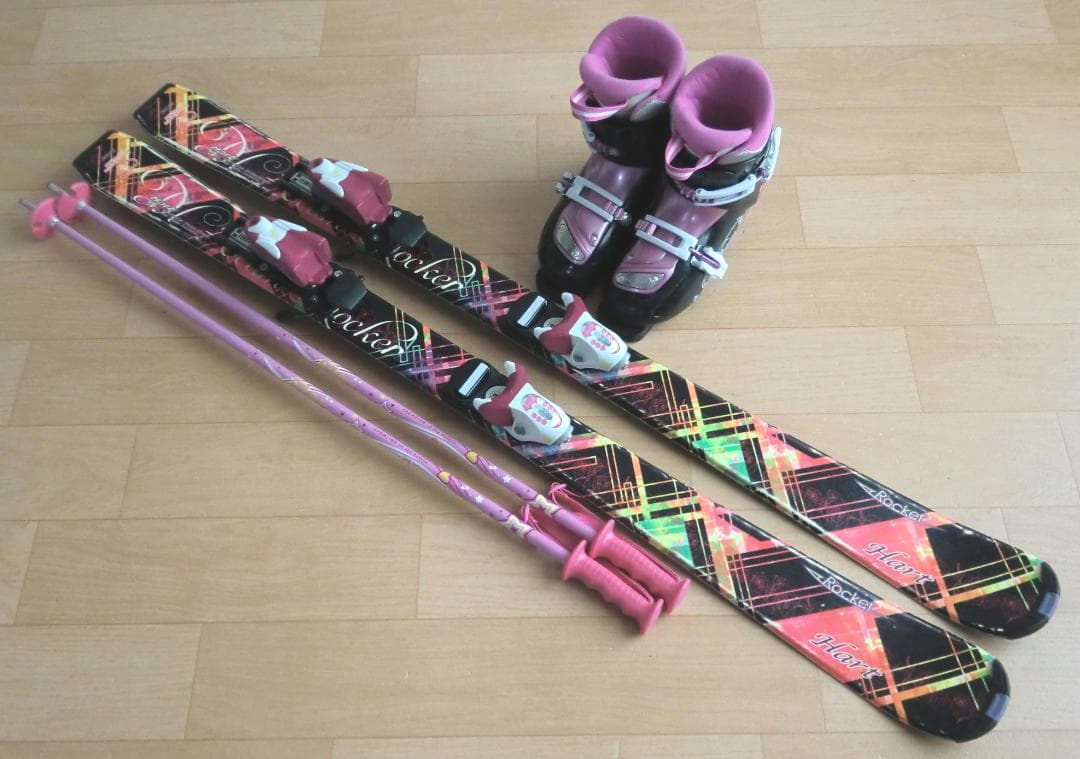 ■■送料無料■ハート■子供用スキー4点セット■板120靴22■WAX■女の子■■