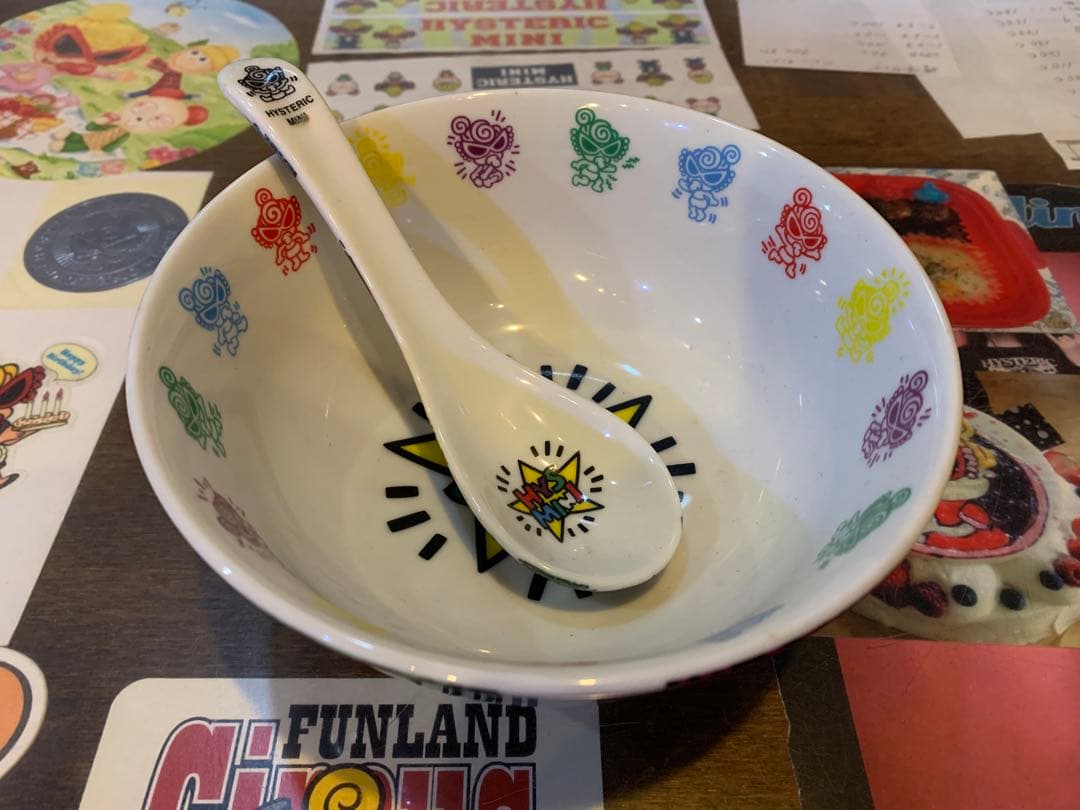 hysteric miniのどんぶりとレンゲとお皿のセット