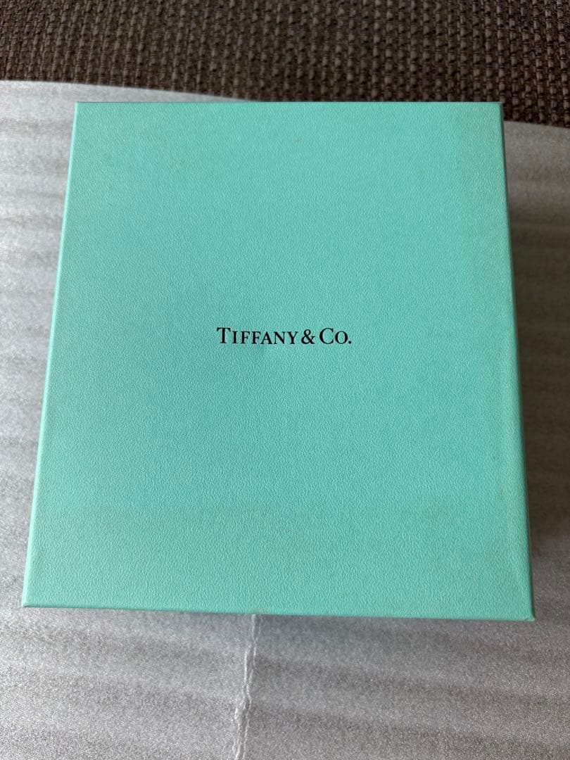 正規品未使用保管品ティファニー　バッグ　ショッパー　小物入れ　陶器　置き物　花瓶