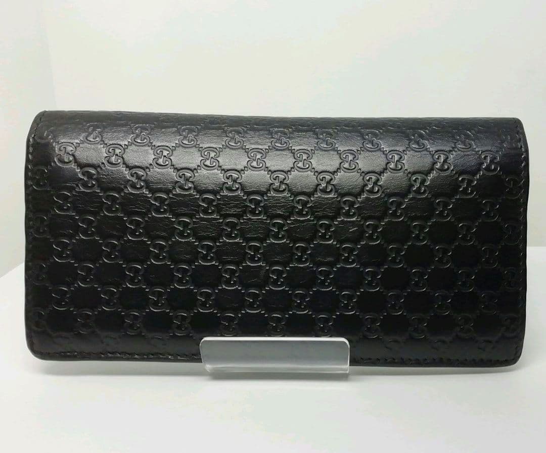 GUCCI　グッチ　マイクロシマレザー　ブラック　フラップタイプ