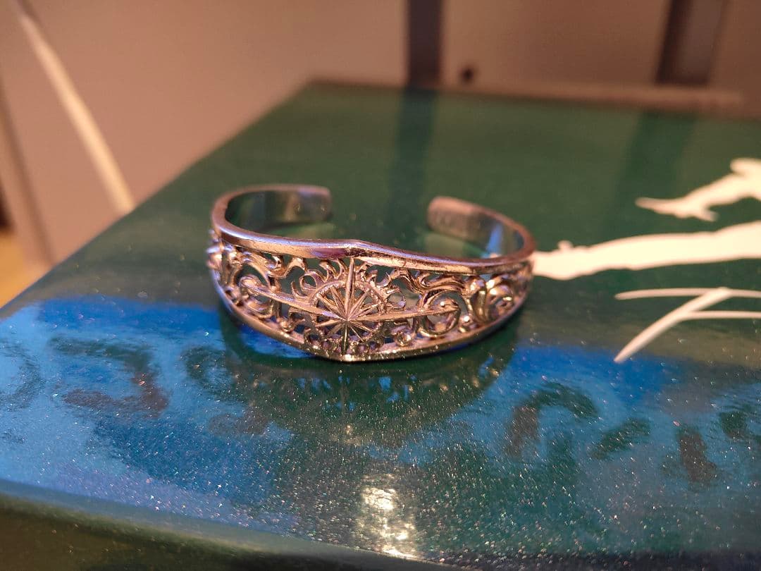 希少 SAAD バングル 白焼き サード 太陽神 アラベスク シルバー925