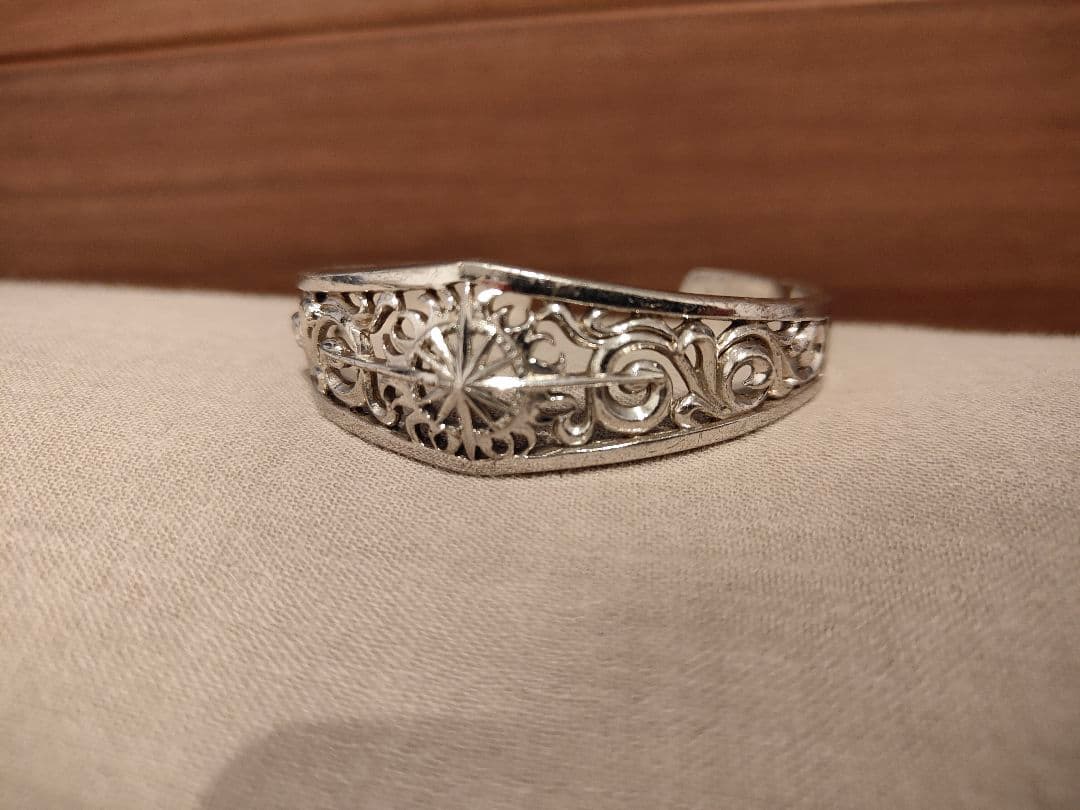 希少 SAAD バングル 白焼き サード 太陽神 アラベスク シルバー925