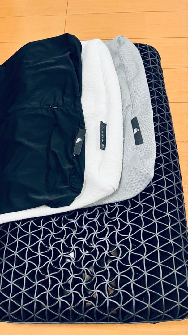 【中古美品】ヒツジのいらない枕 至極 カバー 3色付き