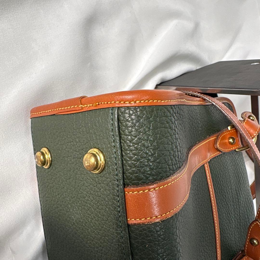 ニャンドゥーニーアンドバーク　トートバッグ　緑　しぼ革　底鋲