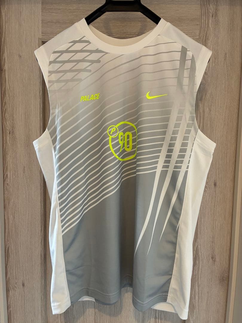 トップス PALACE NIKE TOTAL P90 VEST WHITE