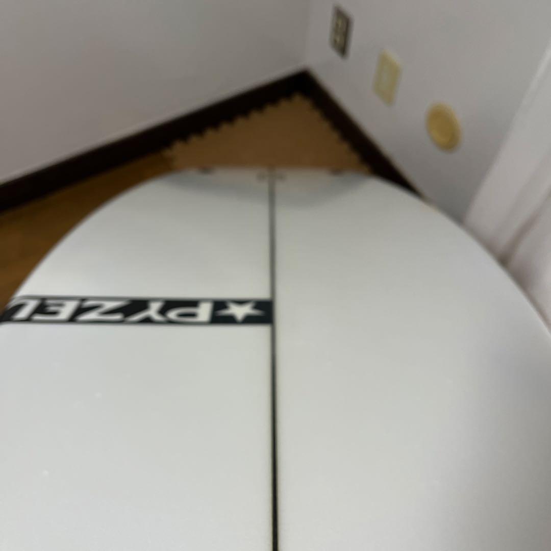 Pyzel SHADOW 5’10”