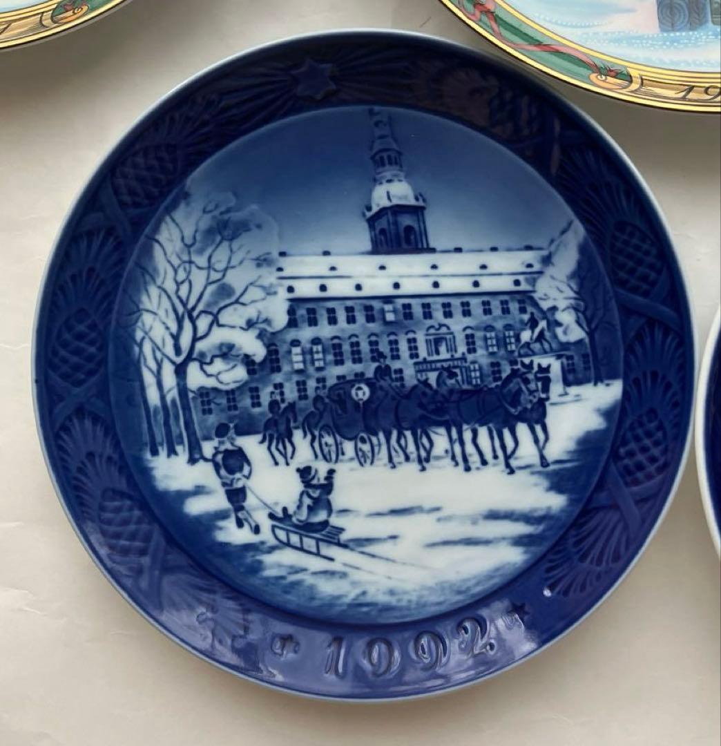 ロイヤルコペンハーゲンイヤープレートセット