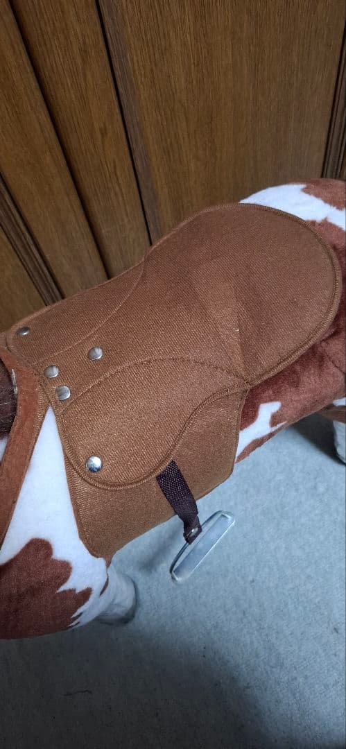 座れるアニマル ぬいぐるみ馬