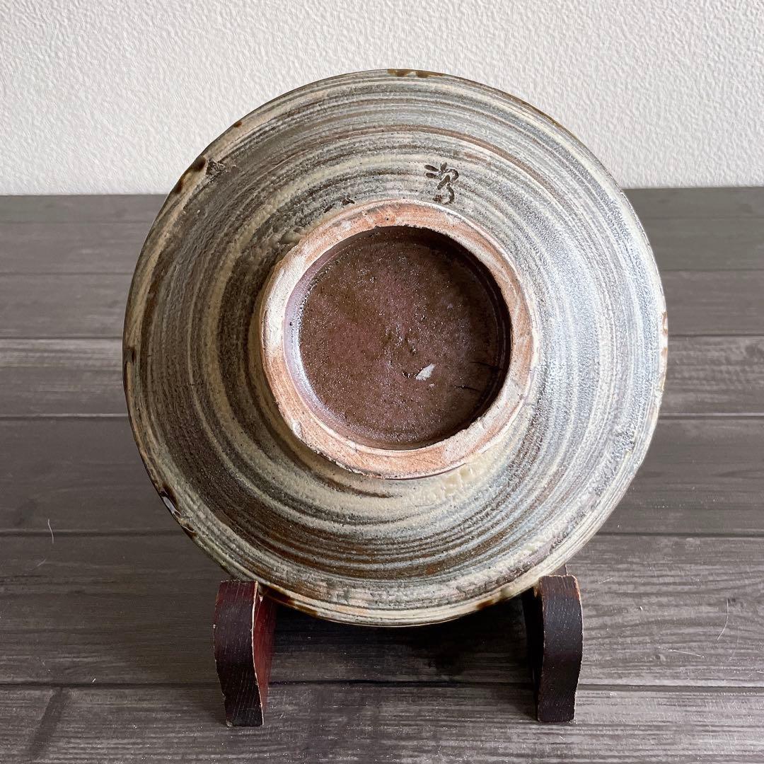 金城次郎 六寸皿 刷毛目線彫 魚文 魚紋 壺屋焼 やちむん 沖縄 民藝 工藝