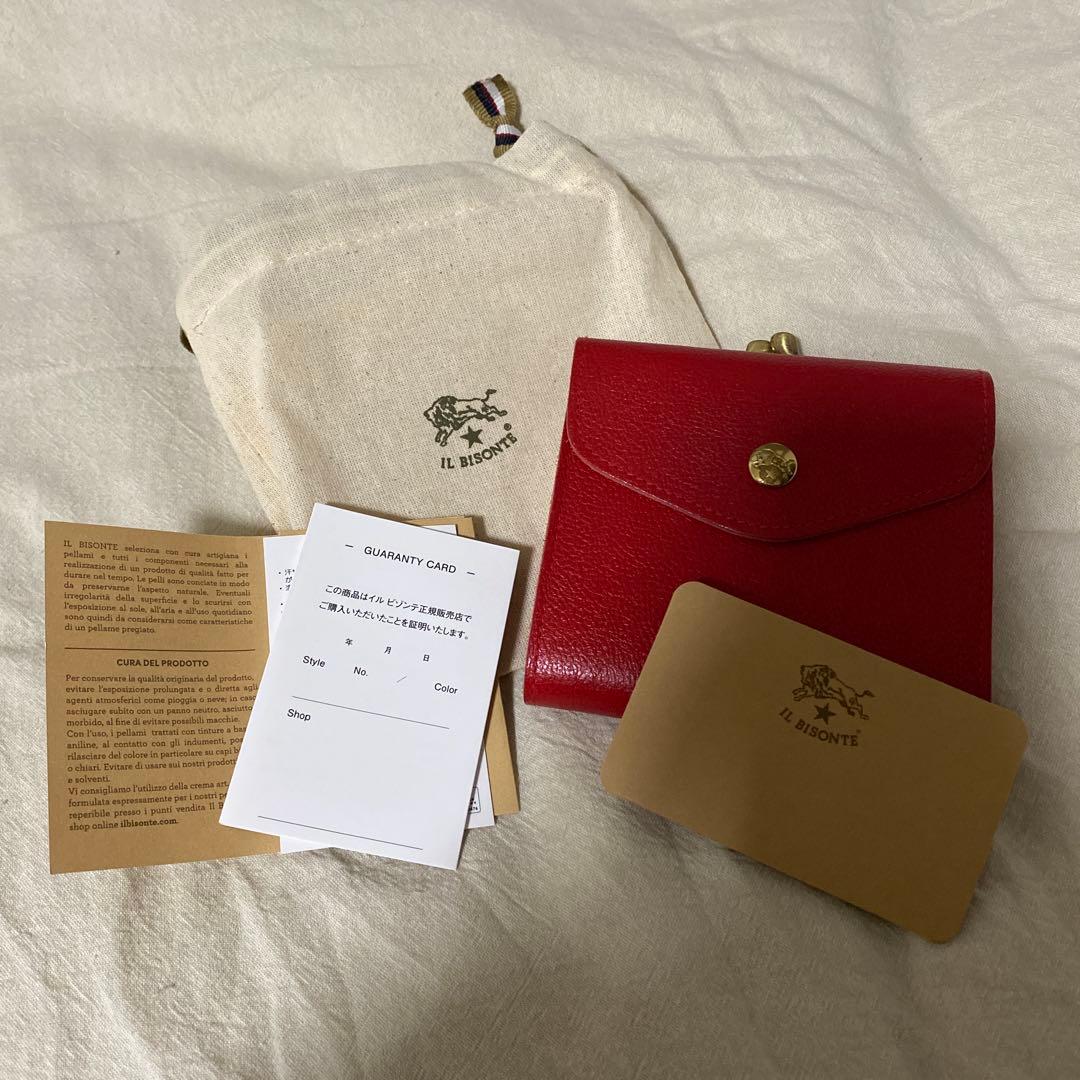 イルビゾンテ　二つ折り財布　がま口　赤