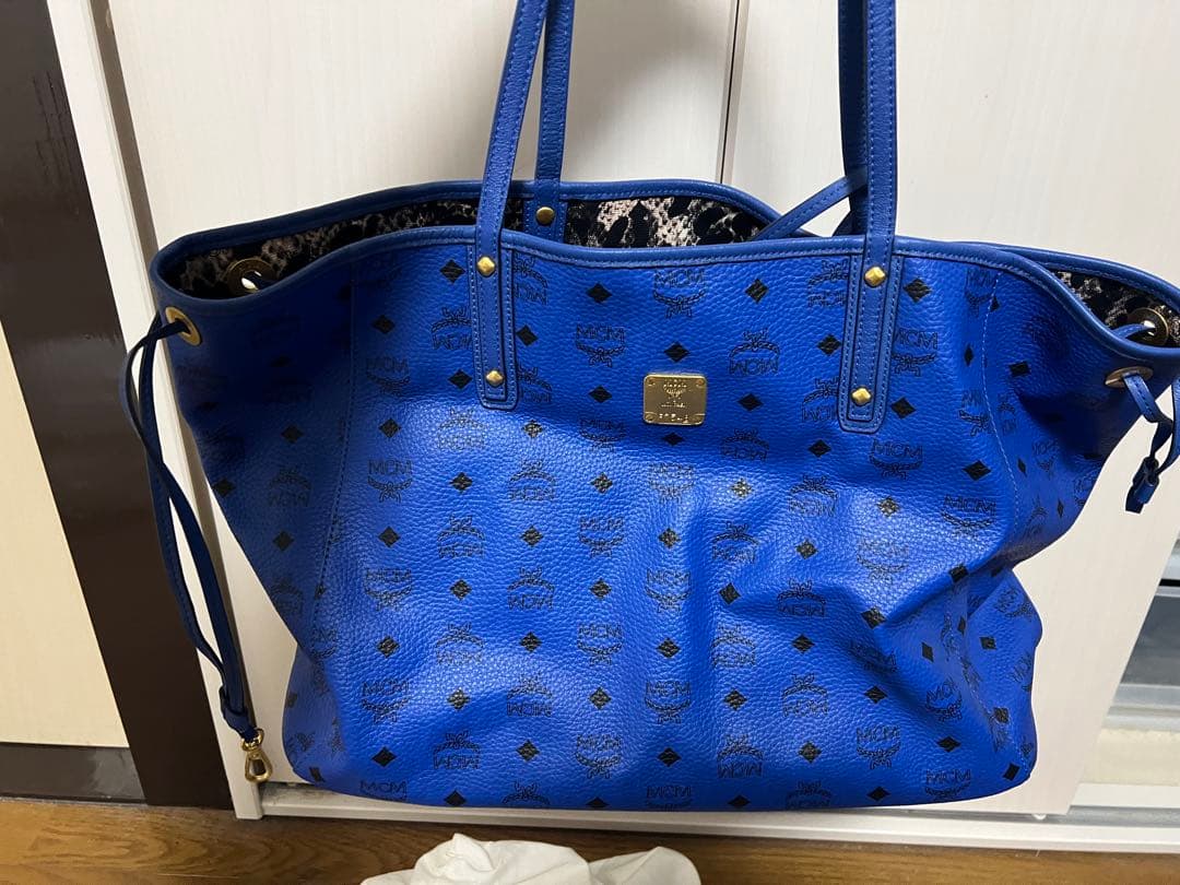 MCM 青 レザートートバッグ ポーチ付き