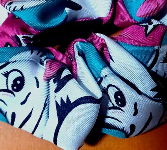 ルイヴィトン　シュシュ　アニモグラム　ゼブラ