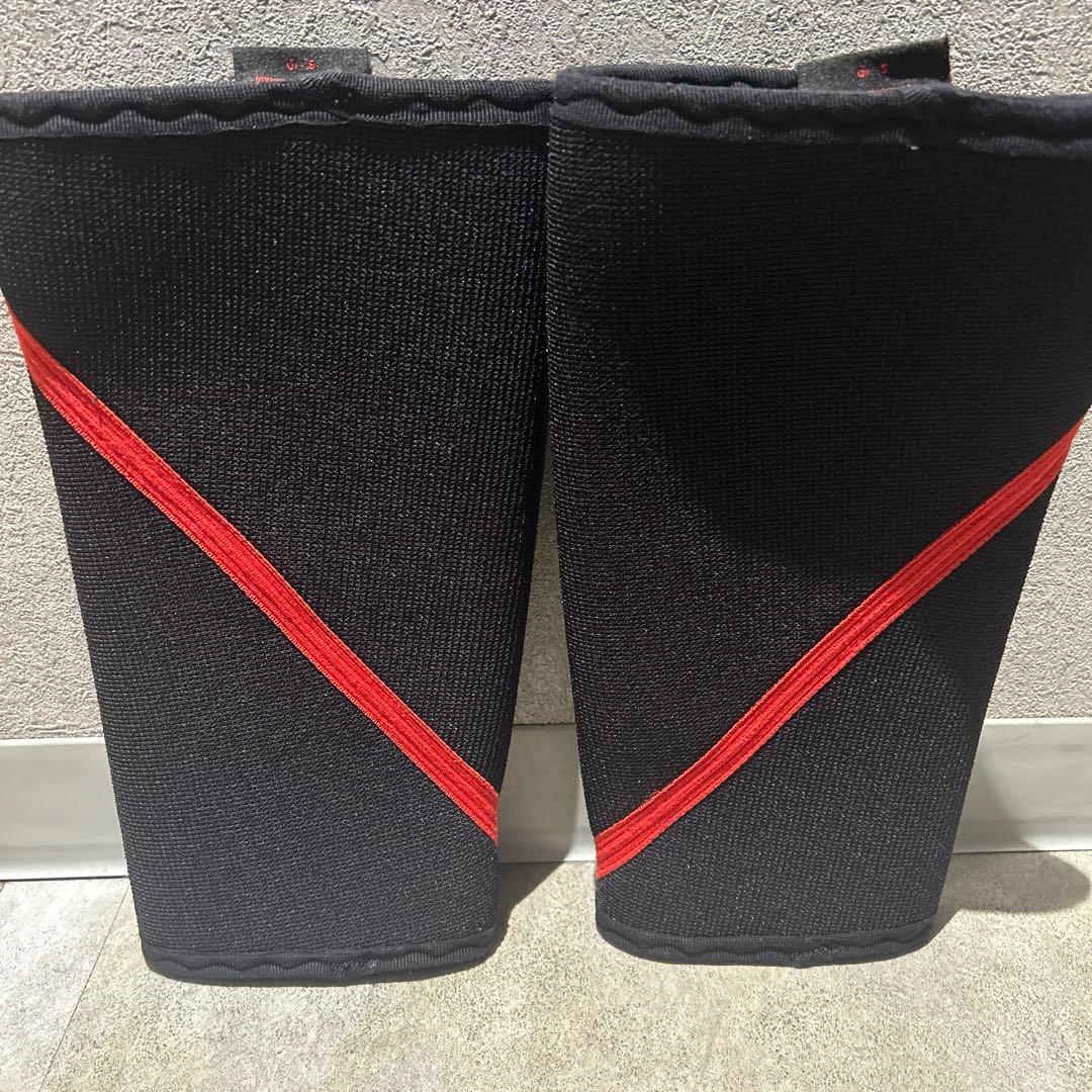 お*ん様 SBDニースリーブ Sサイズ　美品