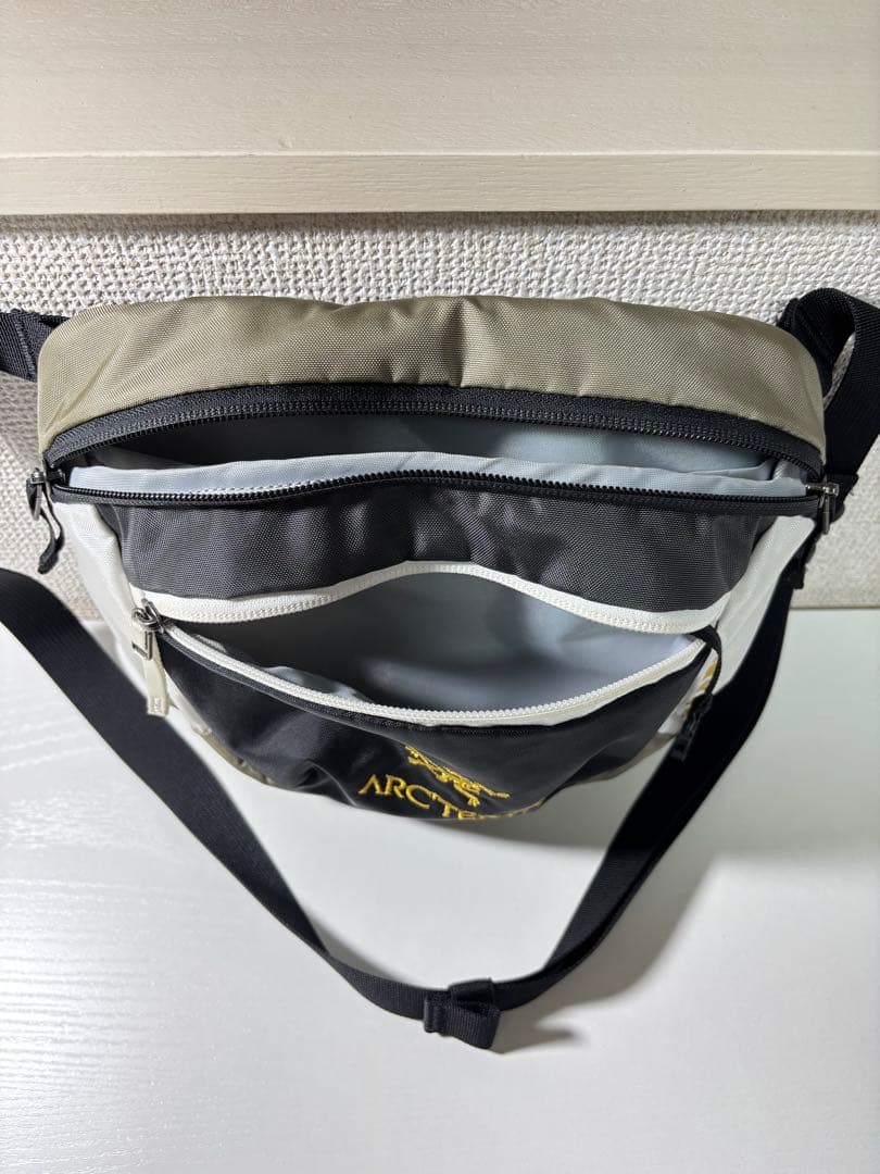 ARC'TERYX * BEAMS / 別注 MANTIS 2