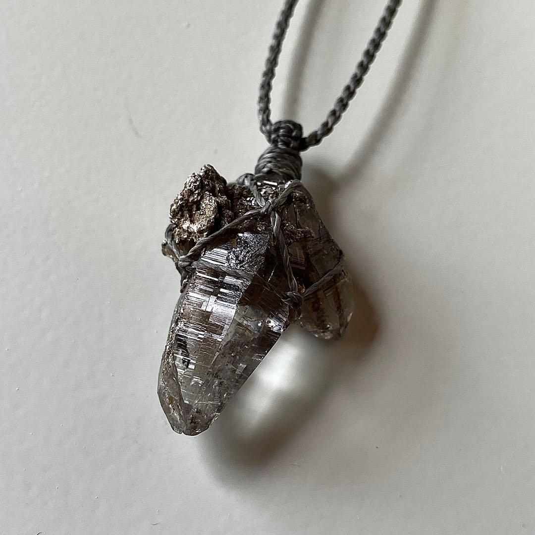 ヒマラヤ水晶 ガネッシュヒマール ＊ マクラメペンダント ネックレス 60