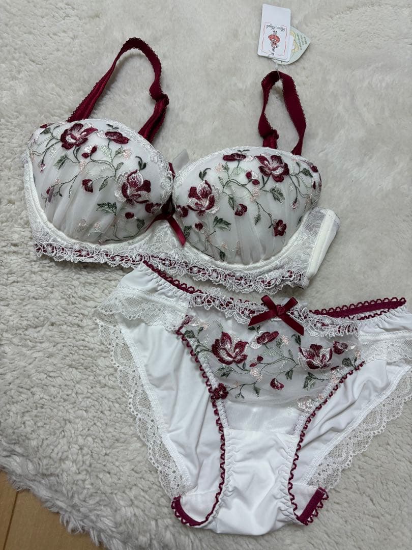 t*o様 新品タグ付きE70ピーチジョンワコールブラジャーショーツ11点セット